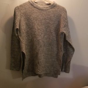 Grey sweater